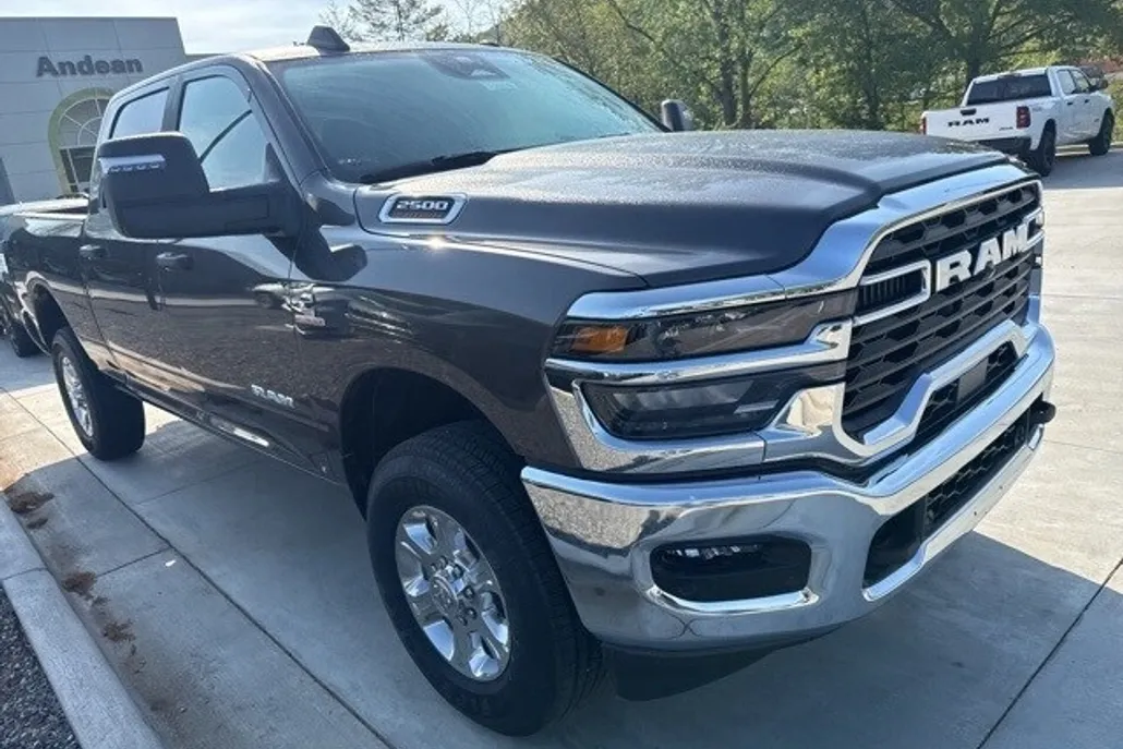 2025 Ram 2500 Big Horn photo 1