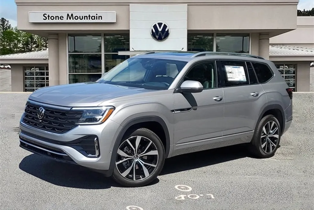 2026 Volkswagen Atlas SEL Premium R-Line photo 1