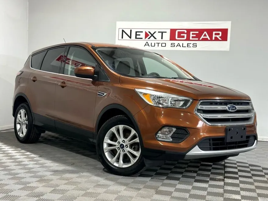 2017 Ford Escape SE photo 1