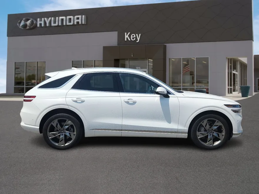 2024 Genesis Electrified GV70 Advanced photo 1