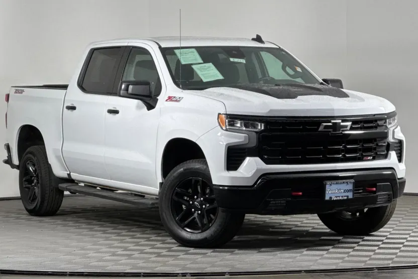 2023 Chevrolet Silverado 1500 LT Trail Boss photo 1