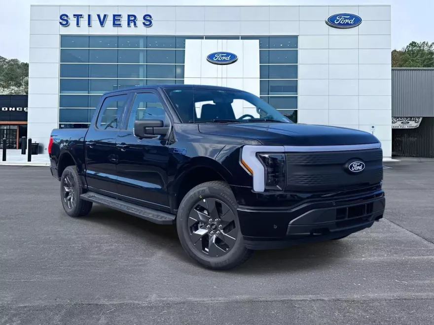 2025 Ford F-150 Lightning photo 1
