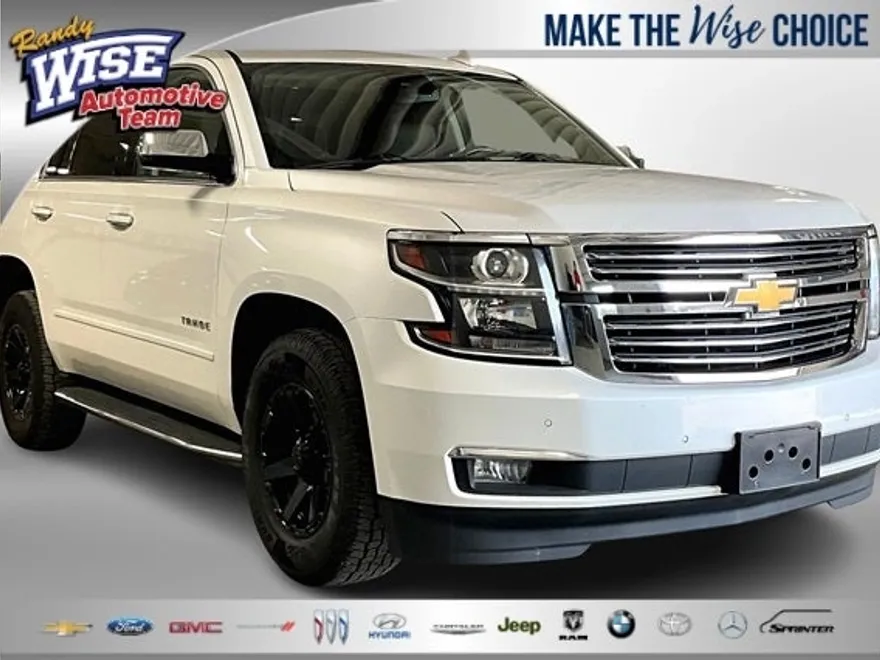 2017 Chevrolet Tahoe Premier photo 1