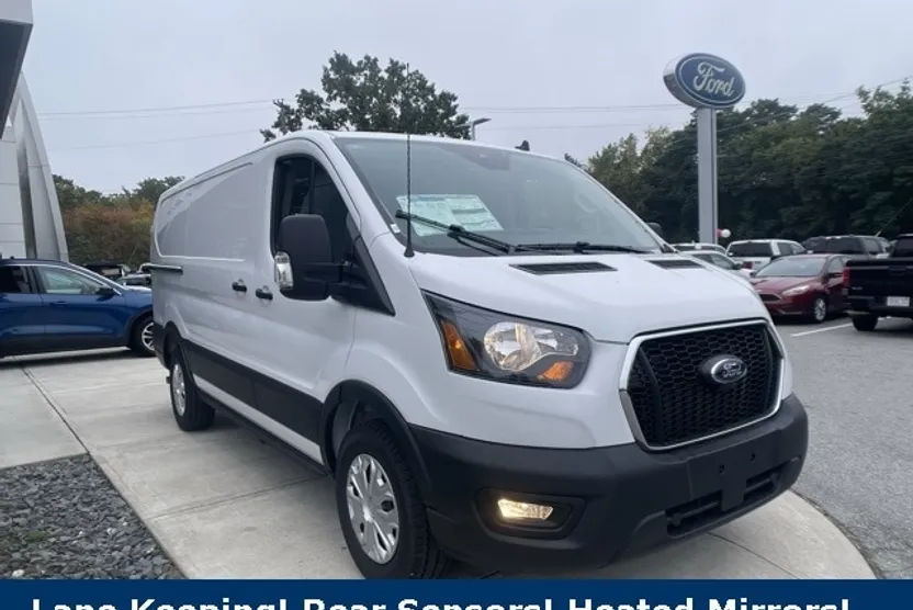 2025 Ford Transit photo 1