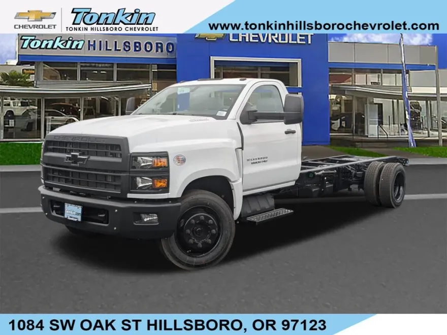 2024 Chevrolet Silverado 5500HD Work Truck photo 1