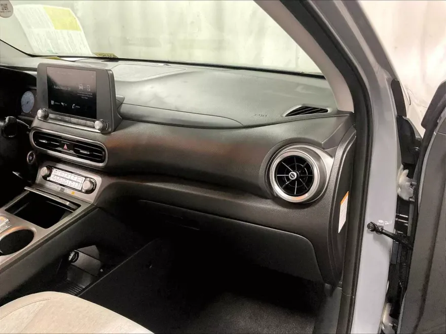 2023 Hyundai Kona Electric SE photo 14