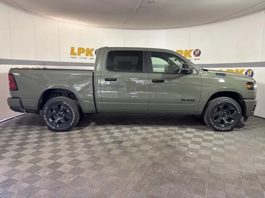 2025 Ram 1500 Big Horn photo 1