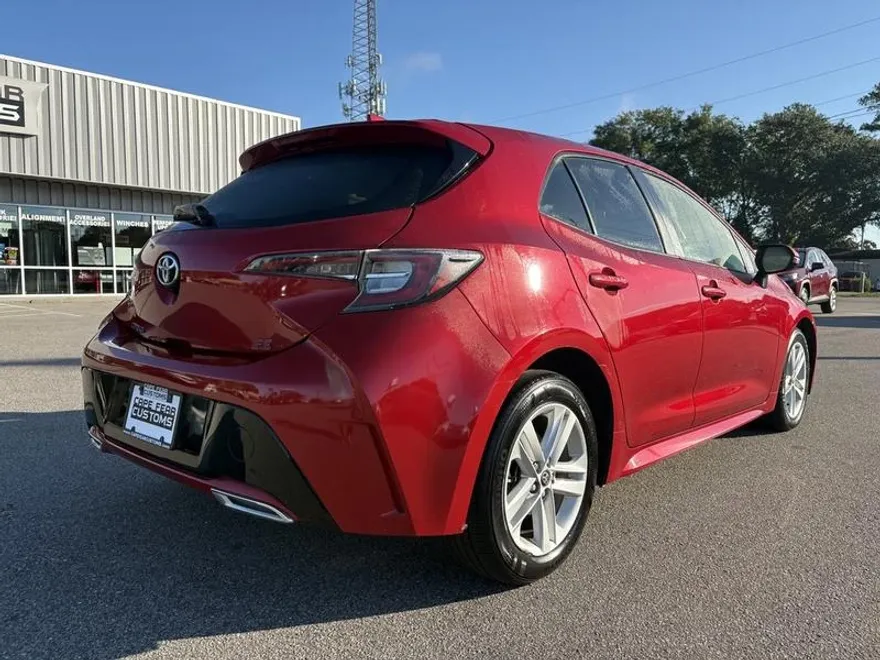 2021 Toyota Corolla SE photo 1