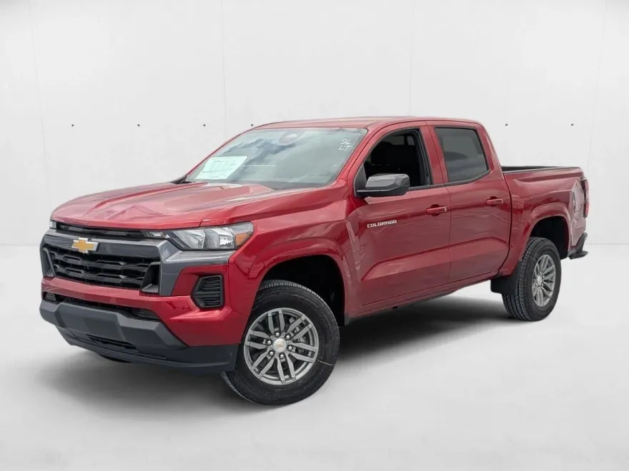 2026 Chevrolet Colorado LT photo 1