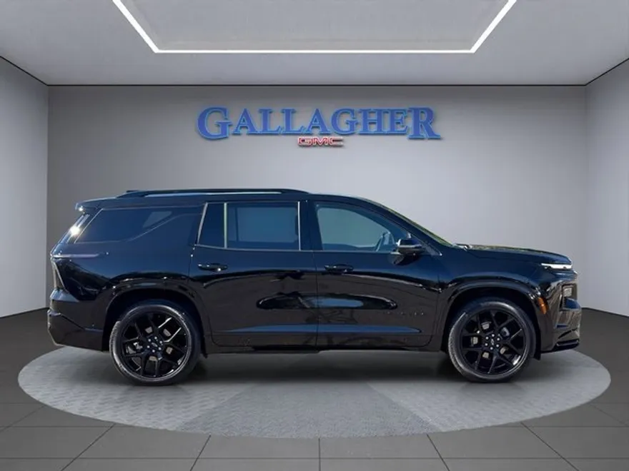 2024 Chevrolet Traverse RS photo 1