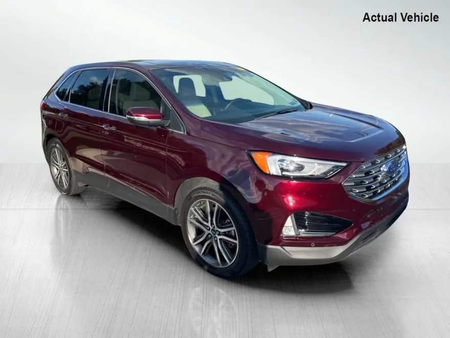 2020 Ford Edge Titanium photo 1