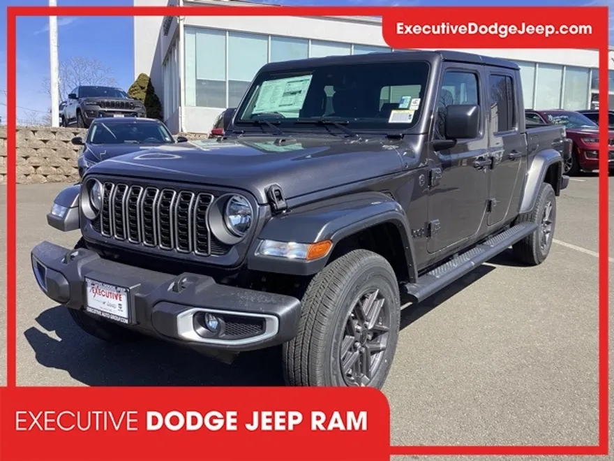 2025 Jeep Gladiator Sport S photo 1