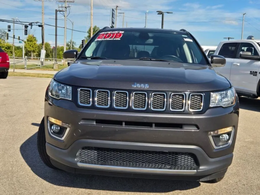 2019 Jeep Compass Limited photo 1