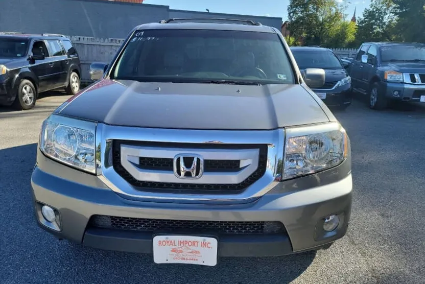 2009 Honda Pilot Touring photo 1