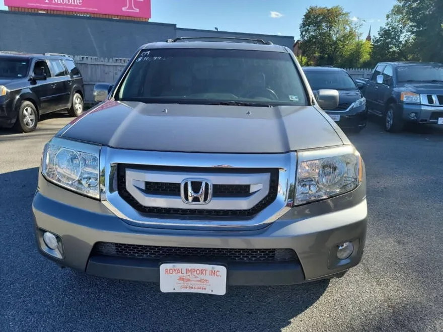 2009 Honda Pilot Touring photo 1