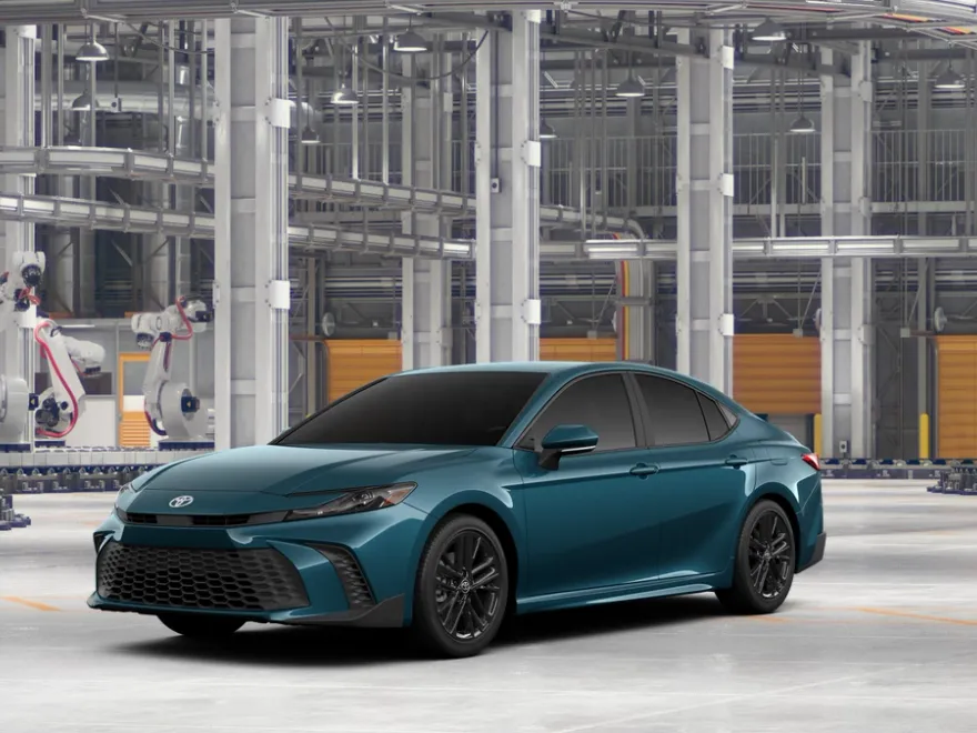 2026 Toyota Camry SE photo 1