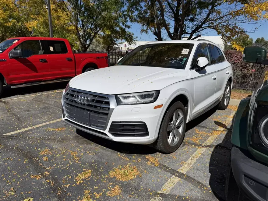 2018 Audi Q5 2.0T Premium Plus photo 1