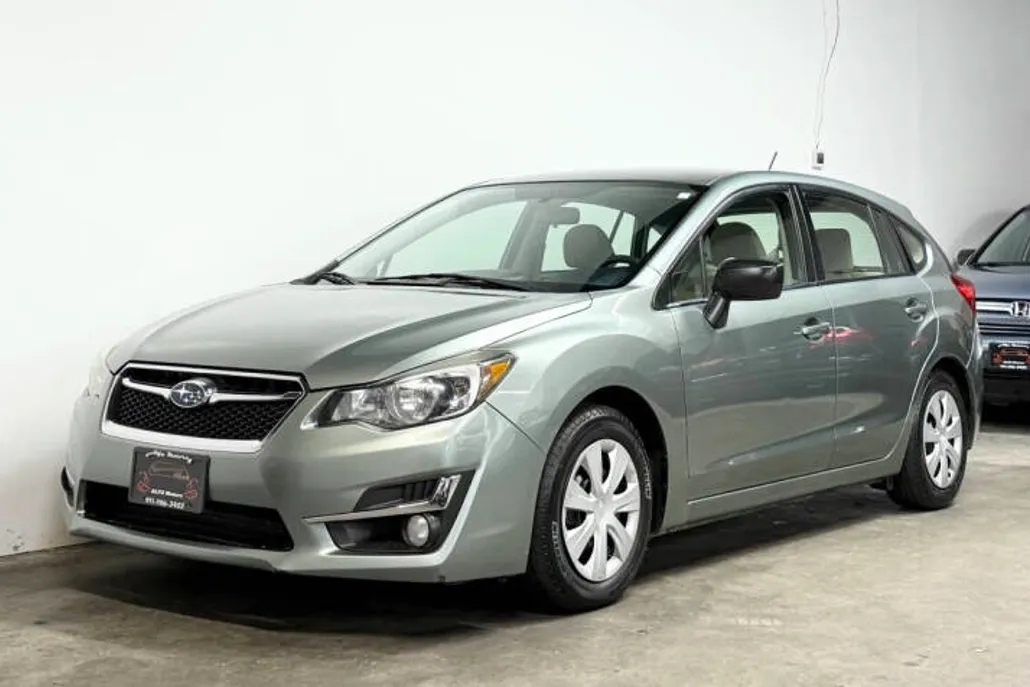 2015 Subaru Impreza 2.0i photo 1