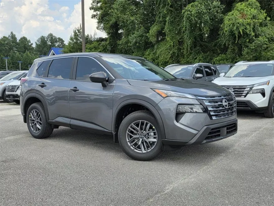 2026 Nissan Rogue S photo 1