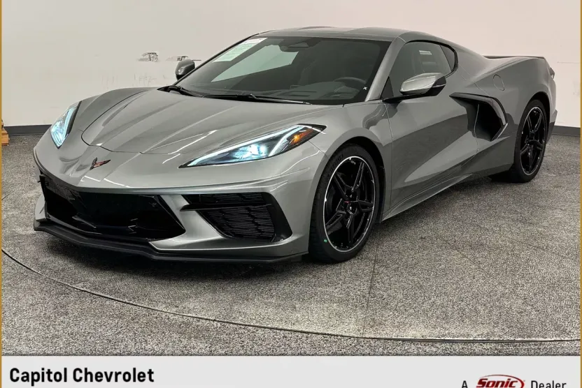 2024 Chevrolet Corvette Stingray 2LT photo 1