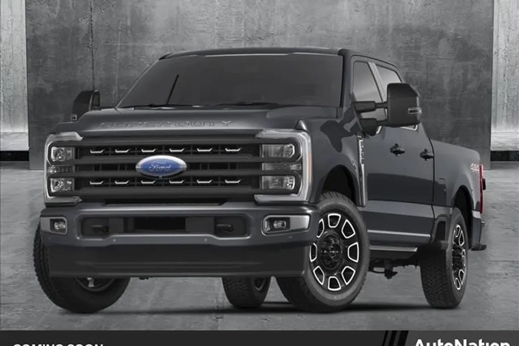 2025 Ford F-350 Platinum photo 1