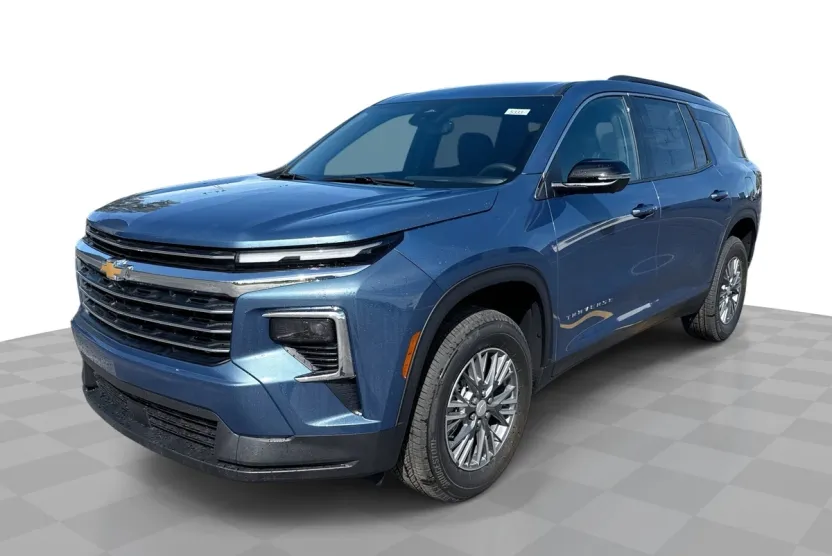 2026 Chevrolet Traverse photo 1