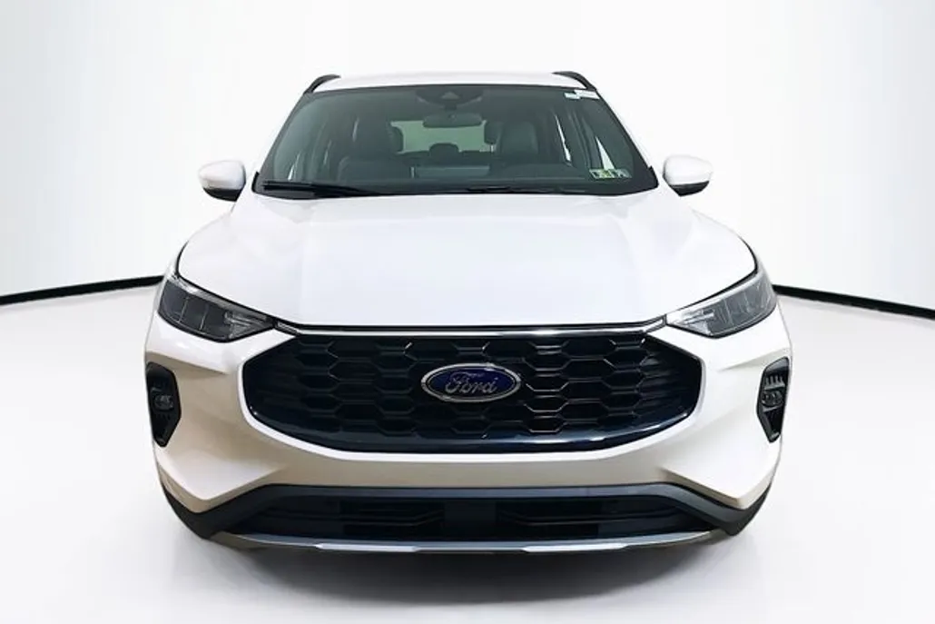 2026 Ford Escape ST-Line Select photo 1