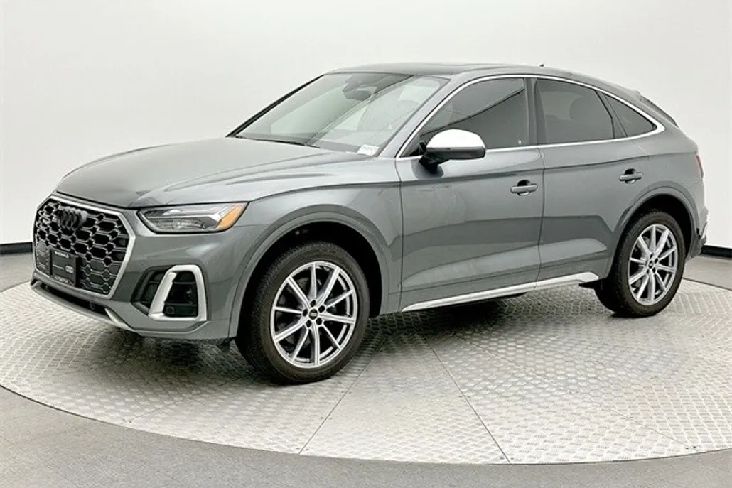 2022 Audi SQ5 Premium photo 1