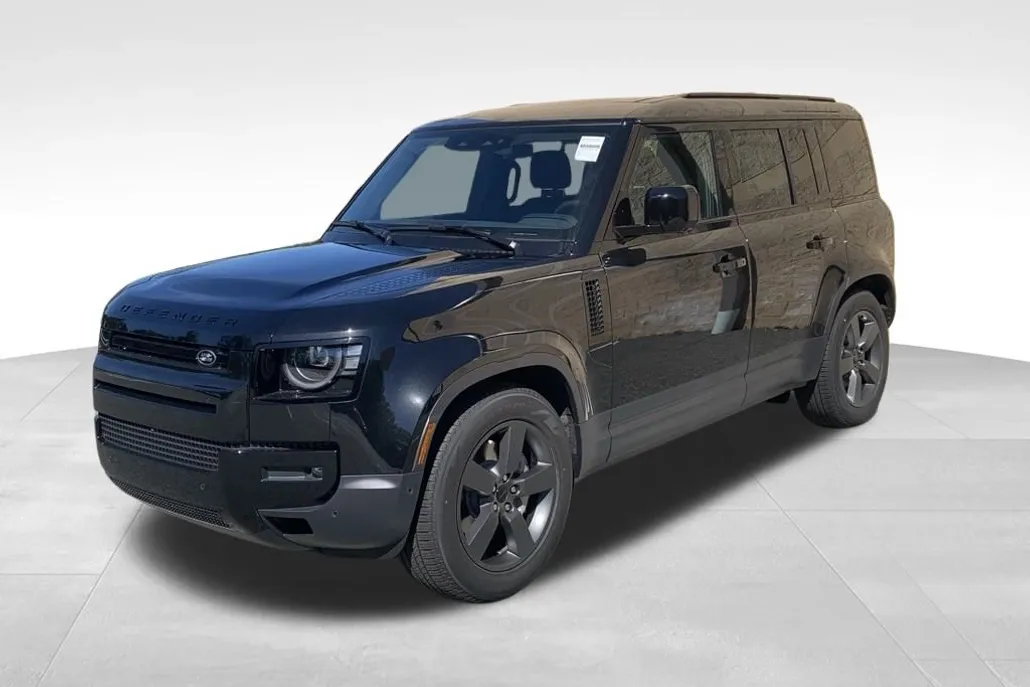 2026 Land Rover Defender 110 S photo 1