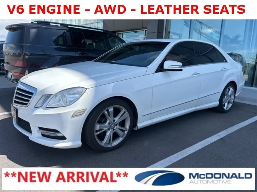2013 Mercedes Benz E 350 4MATIC photo 1