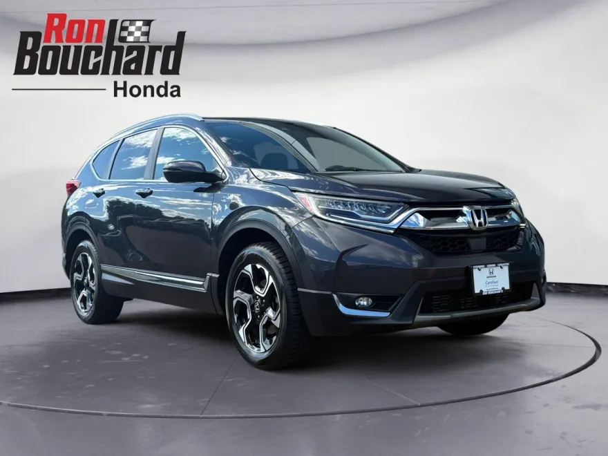 2017 Honda CR-V Touring photo 1