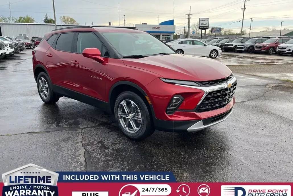2025 Chevrolet Blazer 2LT photo 1