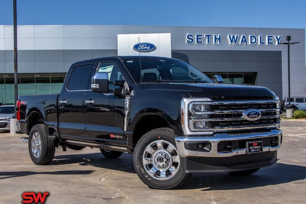 2025 Ford F-250 photo 1