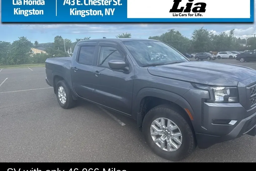 2022 Nissan Frontier SV photo 1