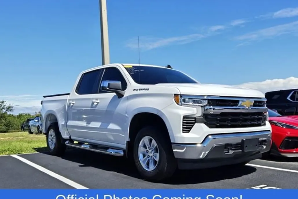 2022 Chevrolet Silverado 1500 LT photo 1