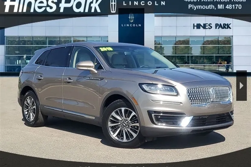 2019 Lincoln Nautilus Select photo 1