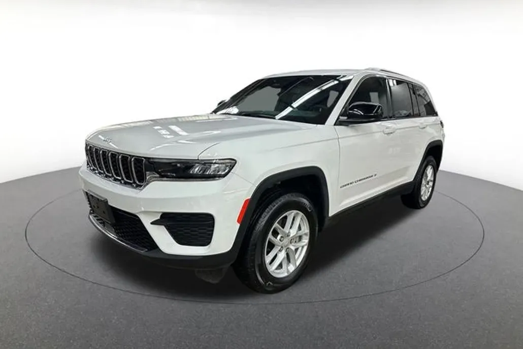 2024 Jeep Grand Cherokee Laredo X photo 1