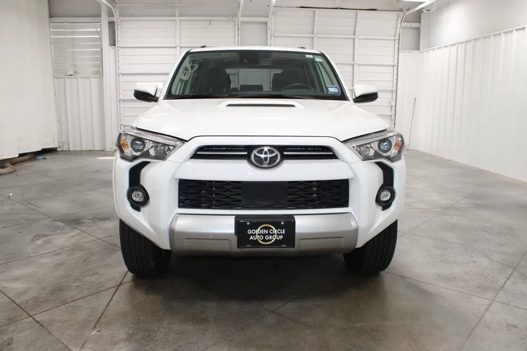2024 Toyota 4Runner TRD photo 1
