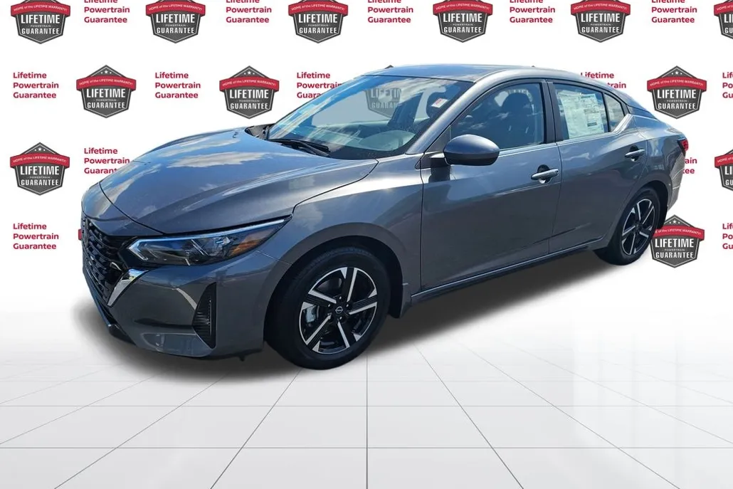 2025 Nissan Sentra SV photo 1