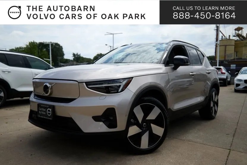 2023 Volvo XC40 Recharge Ultimate photo 1