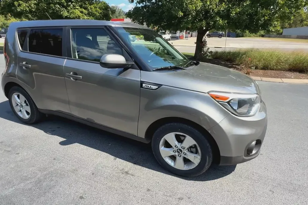 2018 Kia Soul Base photo 1