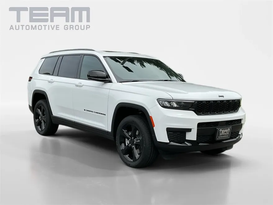 2025 Jeep Grand Cherokee X photo 1