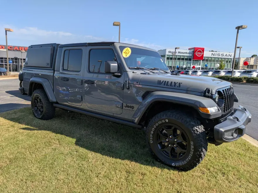 2021 Jeep Gladiator Willys photo 1