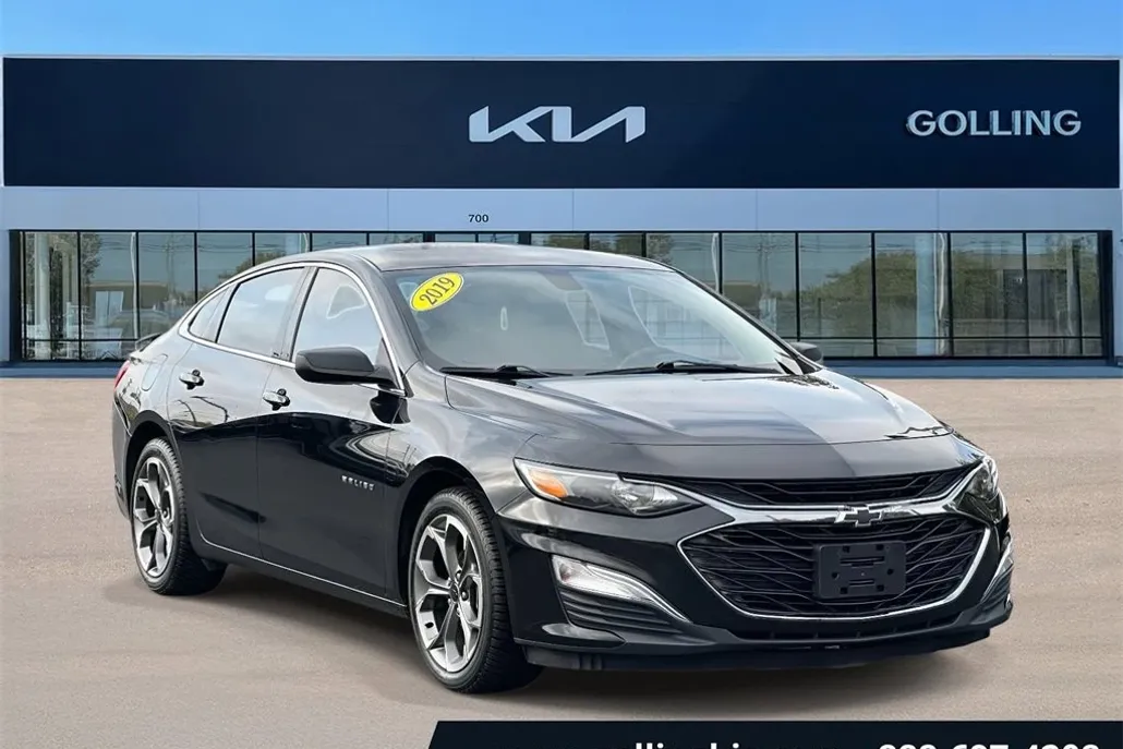 2019 Chevrolet Malibu RS photo 1
