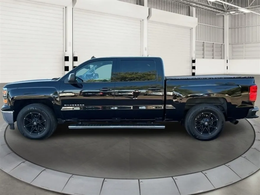 2014 Chevrolet Silverado 1500 LT photo 1