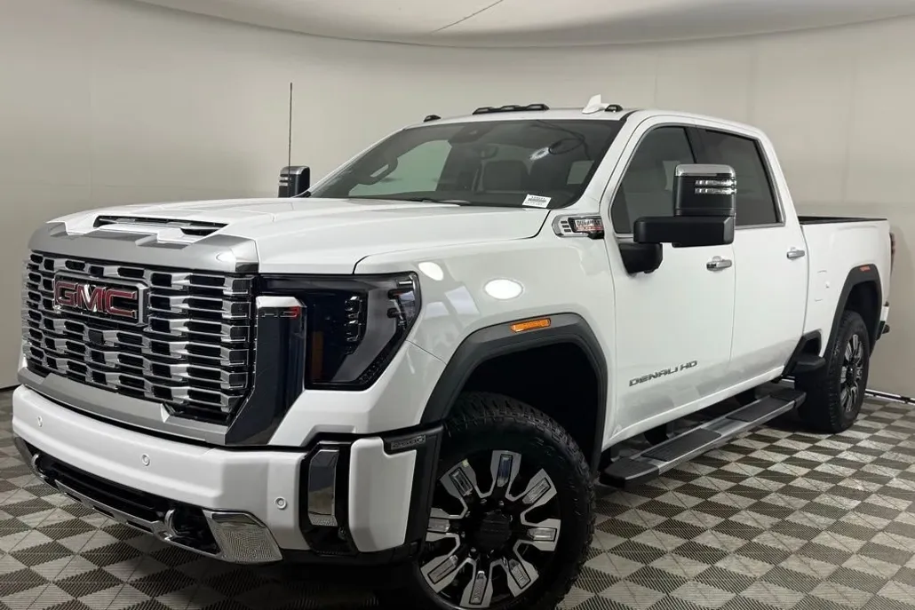 2025 Gmc Sierra 2500 HD Denali photo 1