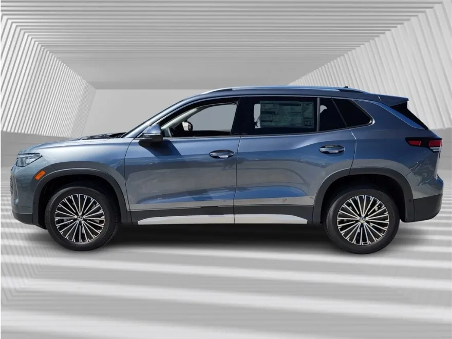 2025 Volkswagen Tiguan S photo 1