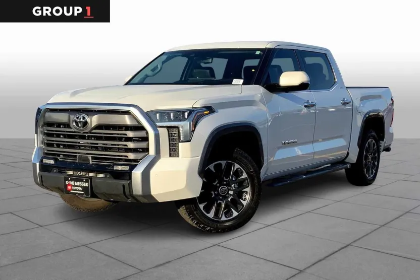 2024 Toyota Tundra Limited CrewMax photo 1