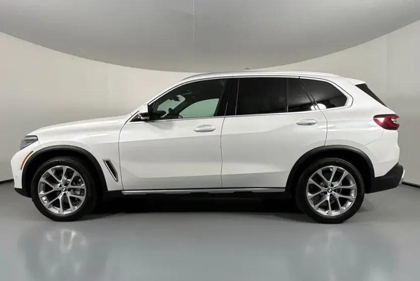 2023 Bmw X5 xDrive40i photo 1