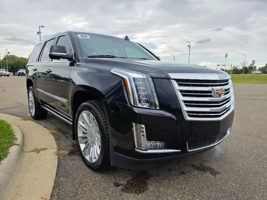 2020 Cadillac Escalade Platinum photo 1